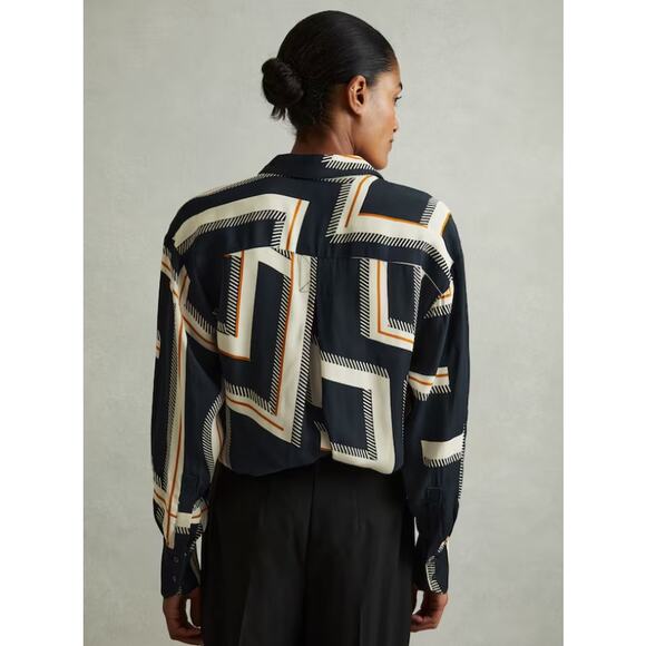 Reiss Isadora Navy Geometric Print Button Through Shirt - Picture 2 of 9